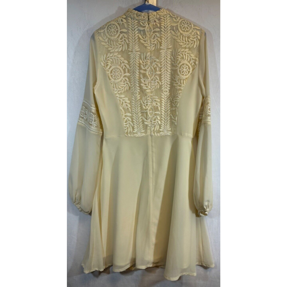 Lucy Paris Size S Cream Lace Chiffon Long Sleeve Dress Polyester Fit Flare D3 - Picture 3 of 7